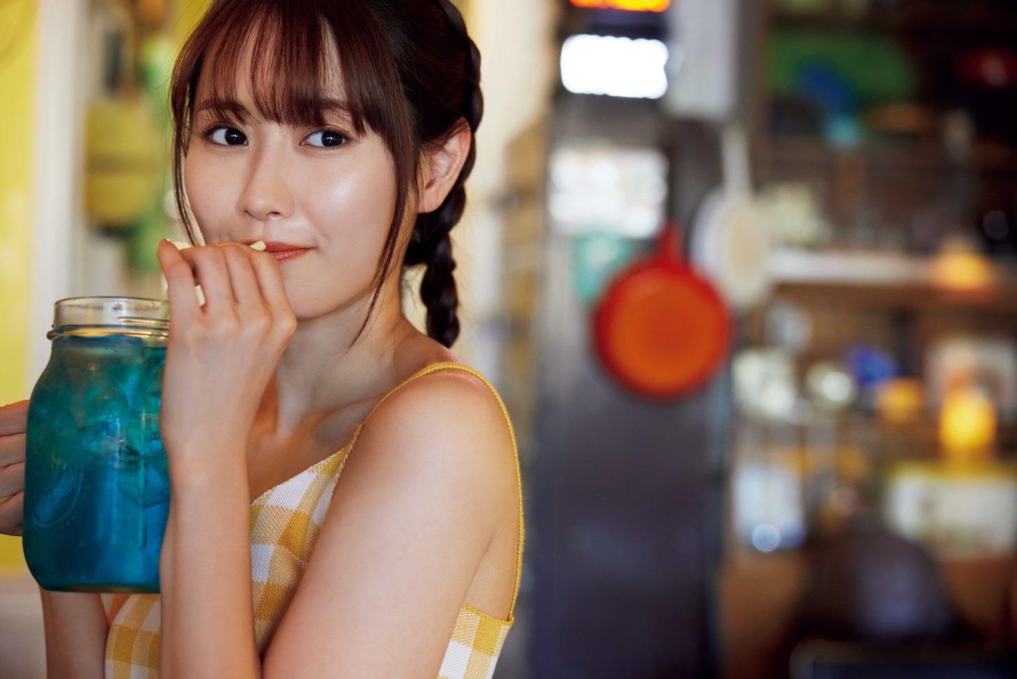 西潟茉莉奈（NGT48）1st写真集（タイトル未定）より。（撮影：吉田崇）