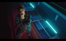 SKY-HI「Dive To World feat. Takuya Yamanaka （THE ORAL CIGARETTES） 」MVより。