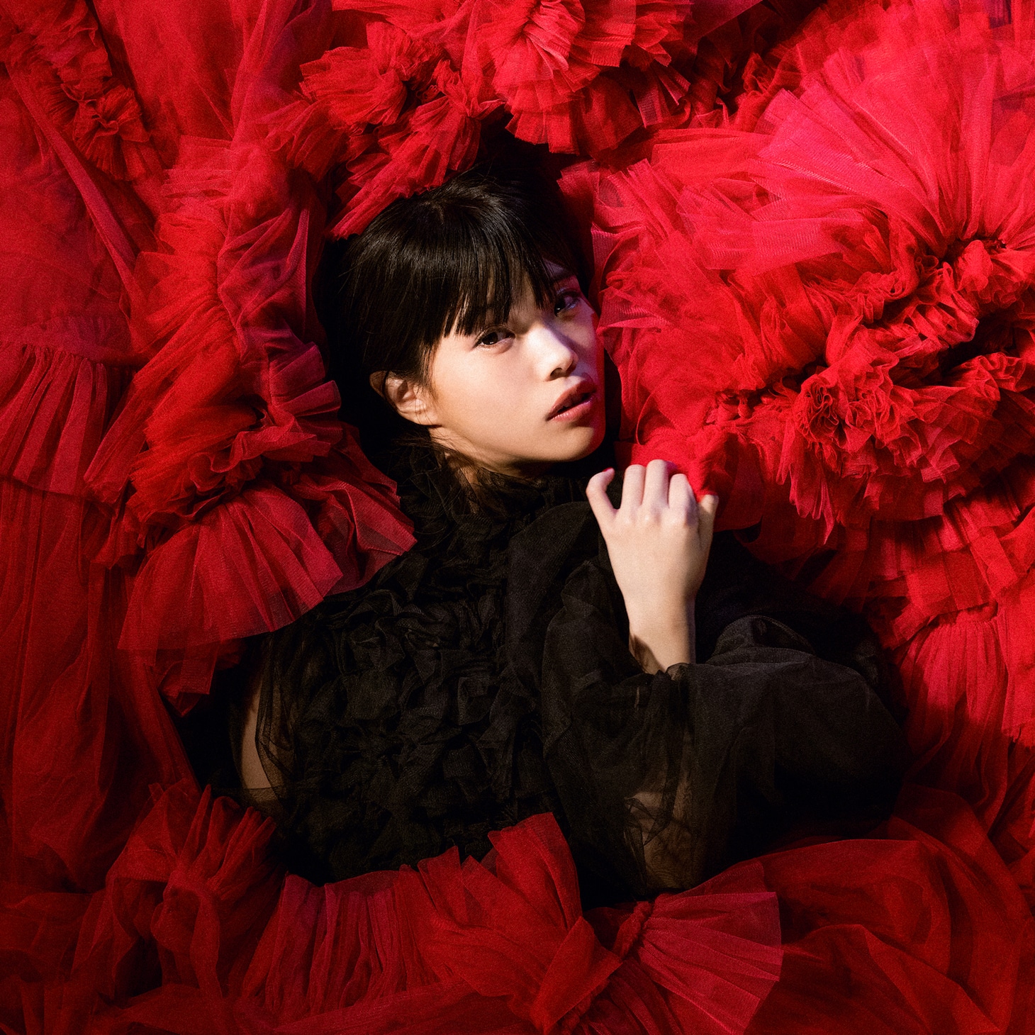 アイナ・ジ・エンド「BORN SICK」配信ジャケット