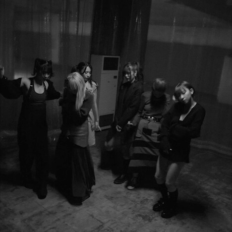 EMPiRE「BRiGHT FUTURE」告知画像