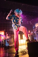 内田怜央（Vo）（Photo by Momo Angela）