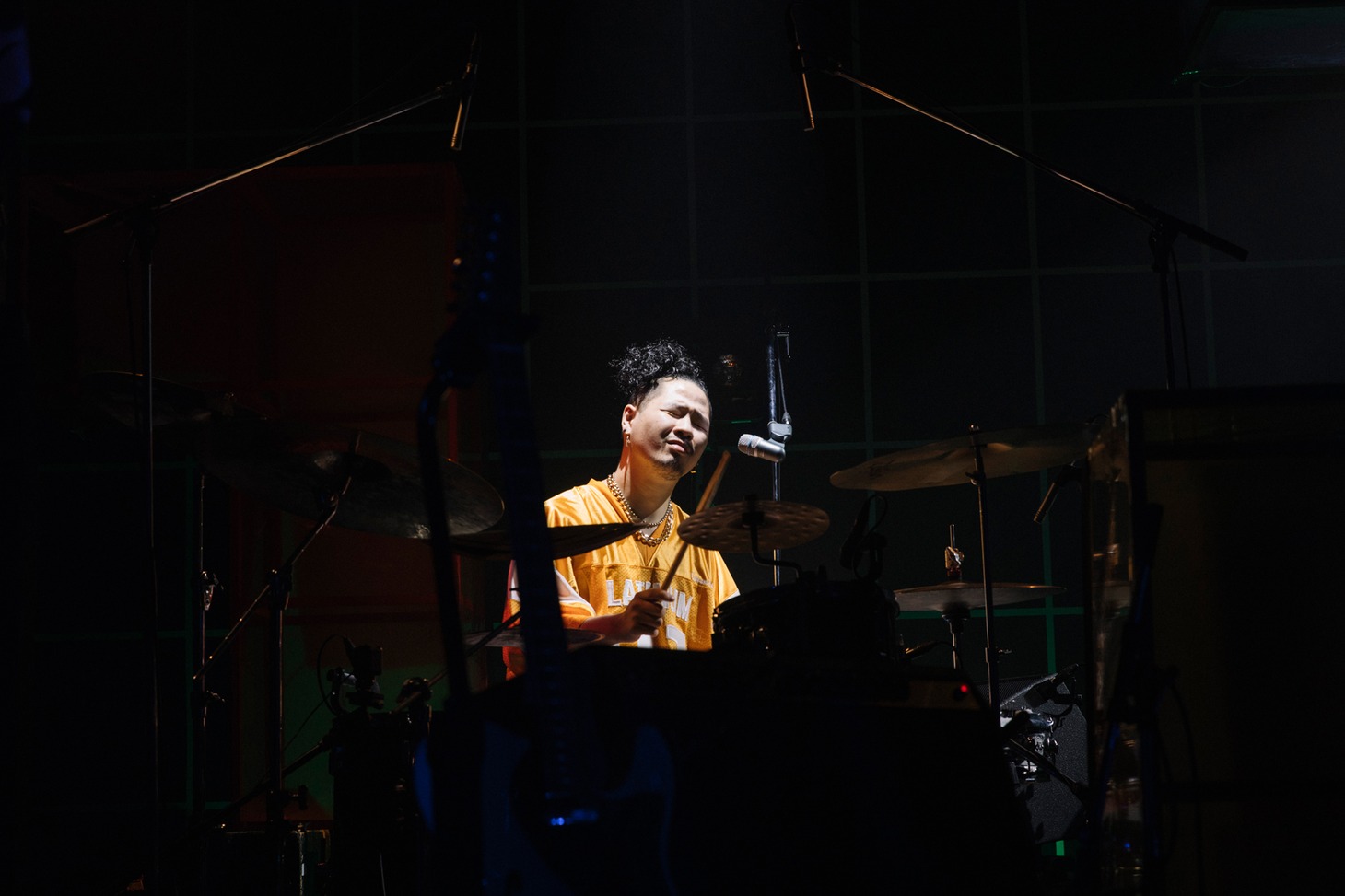 益田英知（Dr）（Photo by Momo Angela）