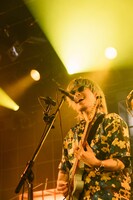 内田怜央（Vo）（Photo by Momo Angela）