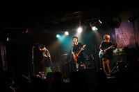 プッシュプルポット（Photo by Momoko Maruyama）