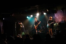 プッシュプルポット（Photo by Momoko Maruyama）