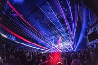 「ASH DA HERO LIVE 2021 "THE SHOW MUST GO ON"」の様子。（撮影：粂井健太）