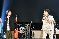 「ASH DA HERO LIVE 2021 "THE SHOW MUST GO ON"」の様子。（撮影：粂井健太）