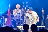 「ASH DA HERO LIVE 2021 "THE SHOW MUST GO ON"」の様子。（撮影：粂井健太）