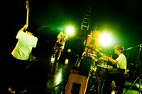 PEDRO「SENTIMENTAL POOLSIDE TOUR」東京公演の様子。（撮影：外林健太）