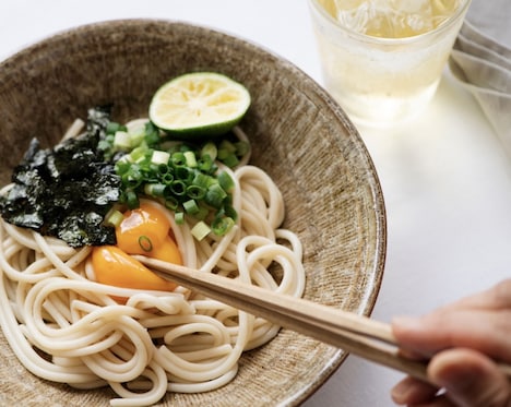 「グルテンフリー玄米麺99麺（ククメン）」調理例