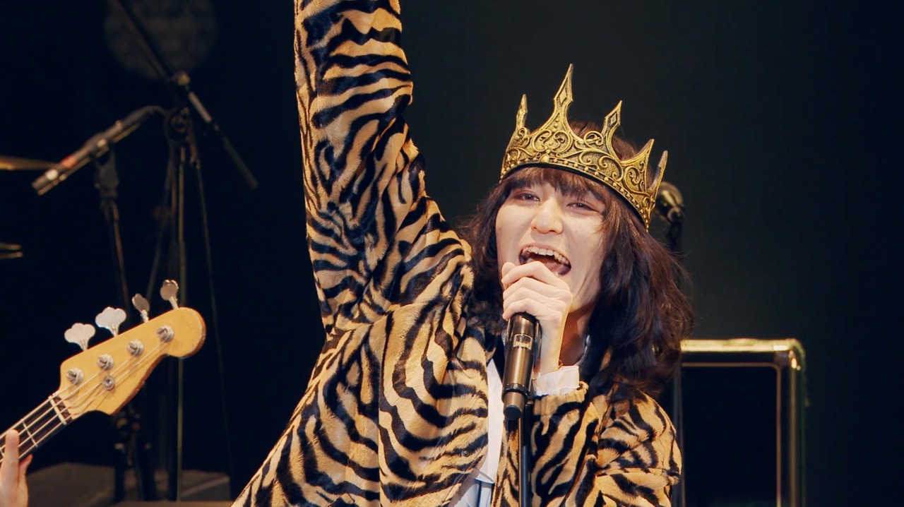 「ドレスコーズ【LIVE】「ボニーとクライドは今夜も夢中」（from『ID10＋ TOUR』）」のサムネイル。