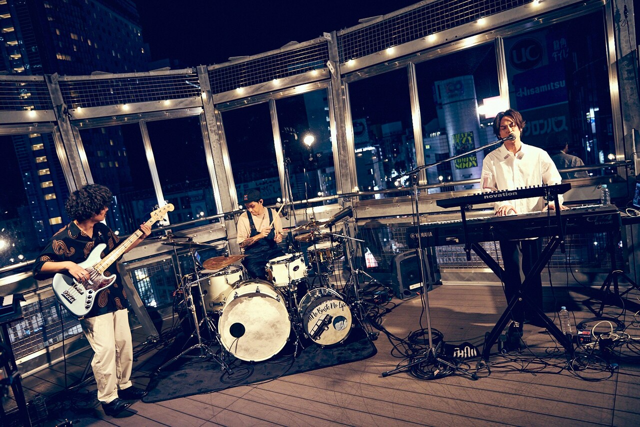 「#NoBuskNoLife」の様子。