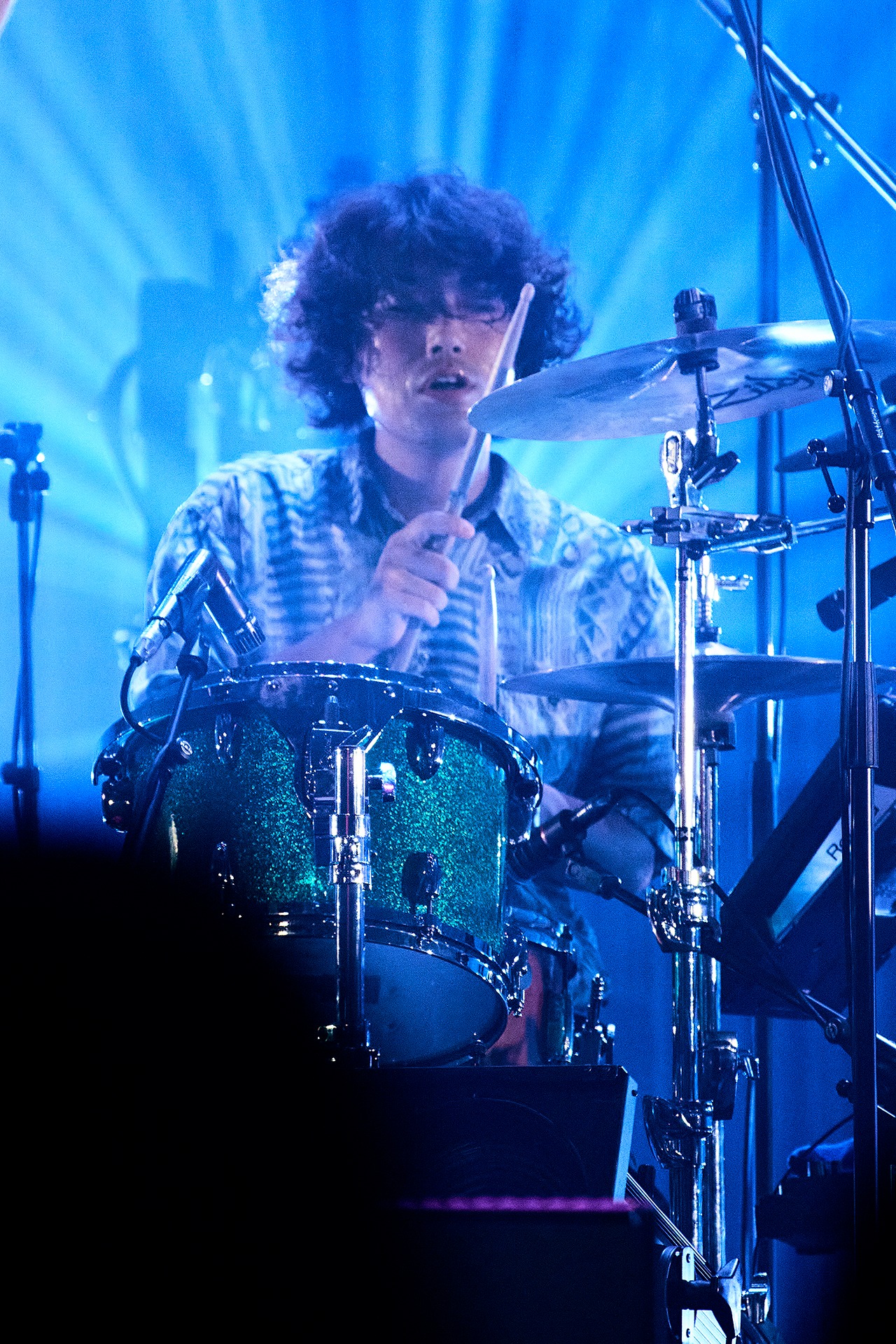 小泉拓（Dr）（撮影：関信行）