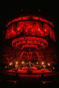 L'Arc-en-Ciel「30th L'Anniversary TOUR」大阪城ホール公演の様子。（撮影：河本悠貴）