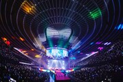 L'Arc-en-Ciel「30th L'Anniversary TOUR」大阪城ホール公演の様子。（撮影：石川浩章）