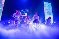 戦慄かなのと戦慄ビッチーズ。