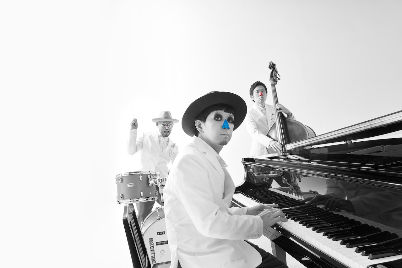 H ZETTRIO、連続リリース第35弾で宇宙を表現