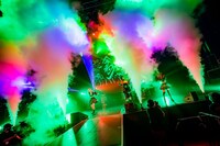 「LEIWAN ワンマンライブ～みんなの夢叶えます『新木場スタジオコースト』」の様子。