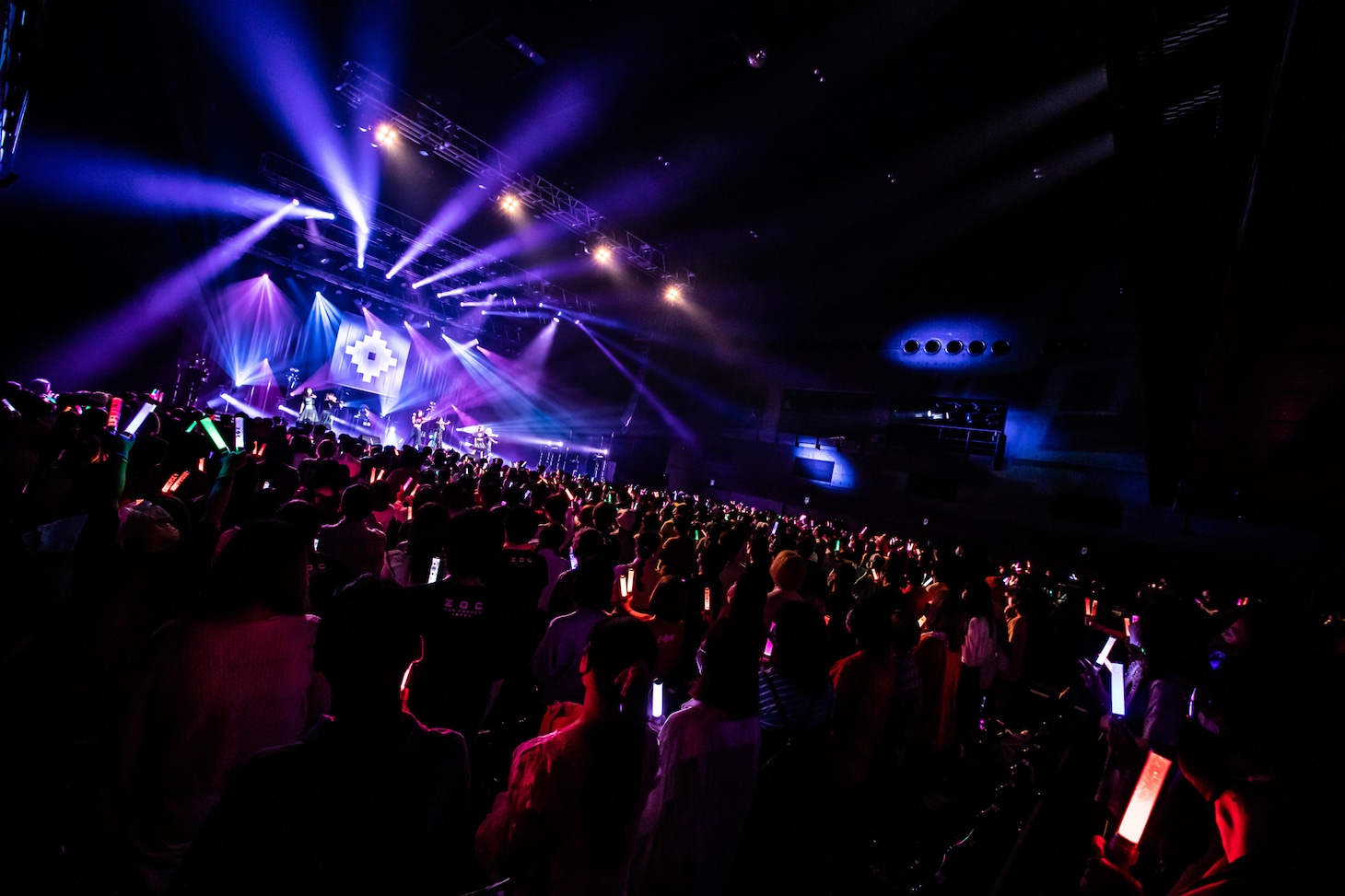 ZOC「ZOC FOR PRAYER TOUR 2021 SUMMER」東京・Zepp Haneda（TOKYO）公演の様子。