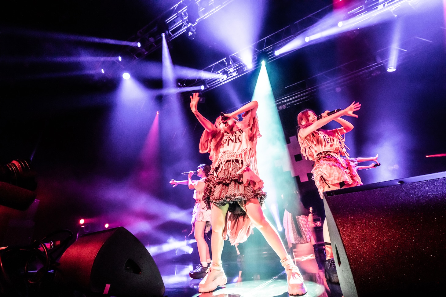 ZOC「ZOC FOR PRAYER TOUR 2021 SUMMER」東京・Zepp Haneda（TOKYO）公演の様子。
