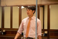 「トーキョー製麺所」第4話より、持田将史扮する焼村。(c)「トーキョー製麺所」 製作委員会・MBS