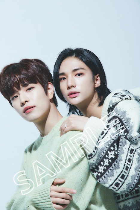 「CanCam」11月号付録のポストカード「スンミン＆ヒョンジン」。