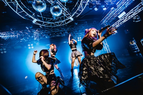 「mistress RE:BORN」の様子。