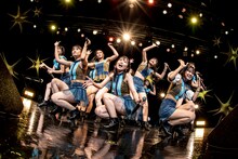 BEYOOOOONDS（撮影：石崎祥子[THINGS.]）