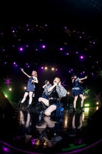 フィロソフィーのダンス（撮影：石崎祥子[THINGS.]）