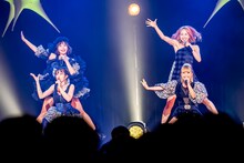 フィロソフィーのダンス（撮影：石崎祥子[THINGS.]）