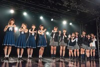 9月14日に東京・新宿BLAZEで行われたライブイベント「放課後ゼロイチ学園」で競演した#2i2（左）と#ババババンビ（右）。