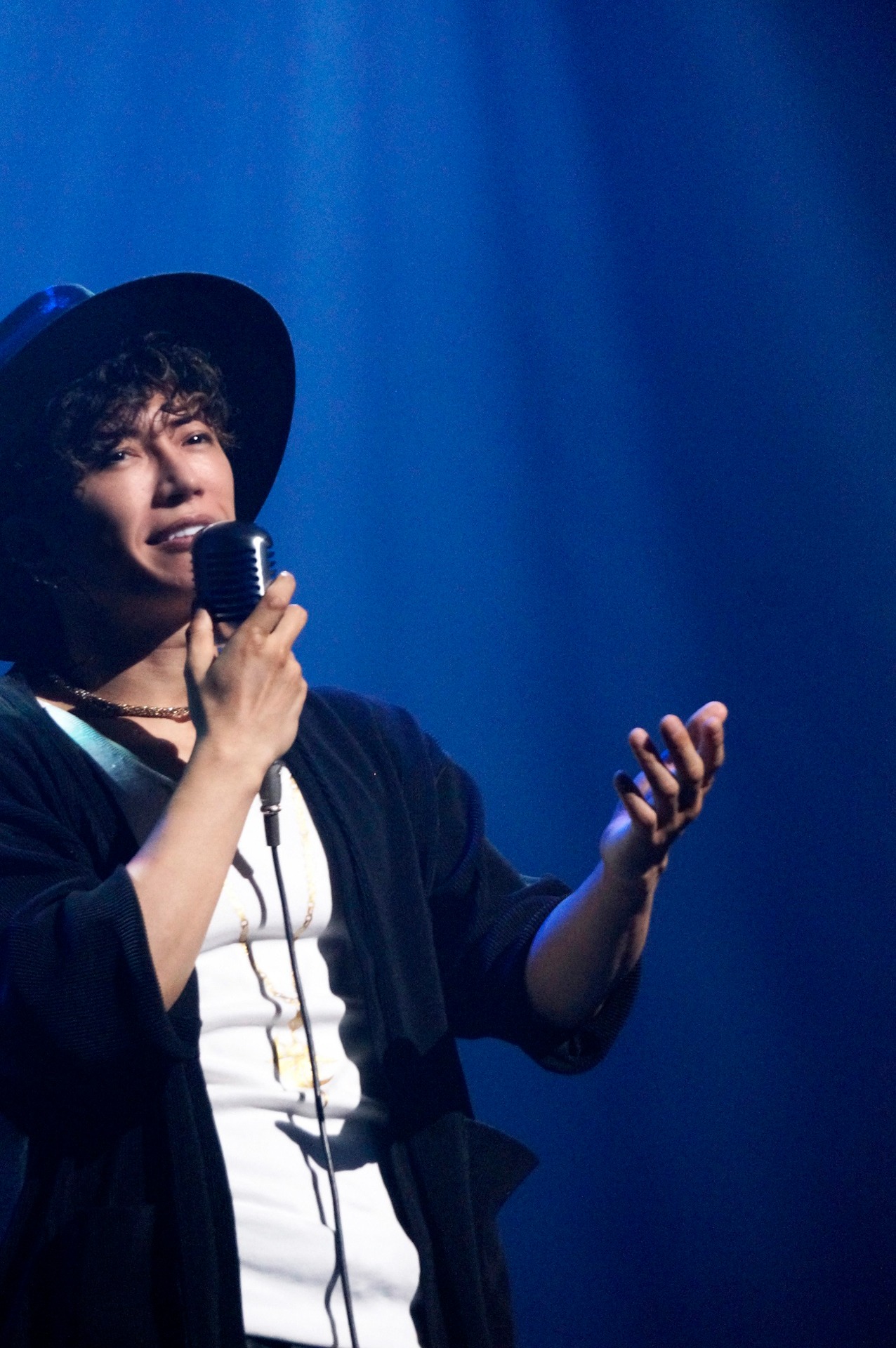 GACKT「GACKT LAST SONGS 2021 feat. K」神奈川県 よこすか芸術劇場公演の様子。