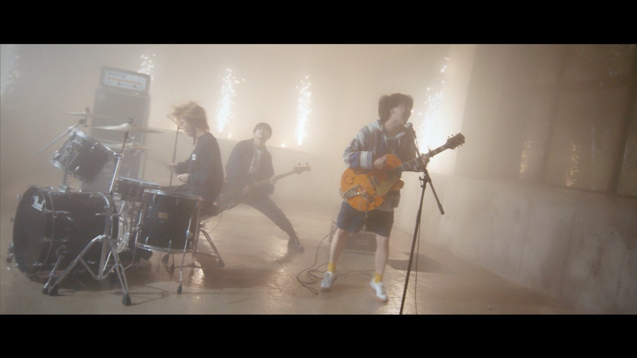 KALMA「希望の唄」ミュージックビデオより。
