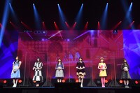 「乃木坂的フラクタル」新テレビCM発表会の様子。