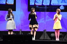 左から齋藤飛鳥、賀喜遥香、秋元真夏。