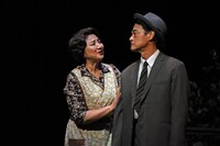 左から松下由樹、神保悟志、