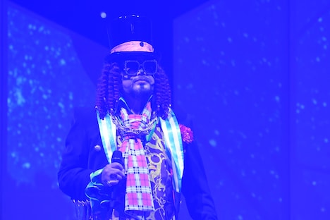 ジェームス小野田（Vo）（撮影：荒川潤）