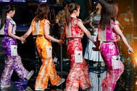 ももいろクローバーZ「The LIVE ～諦めない夏～in ABEMA」の様子。（撮影：上飯坂一）