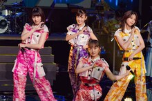 ももいろクローバーZ「The LIVE ～諦めない夏～in ABEMA」の様子。（撮影：上飯坂一）