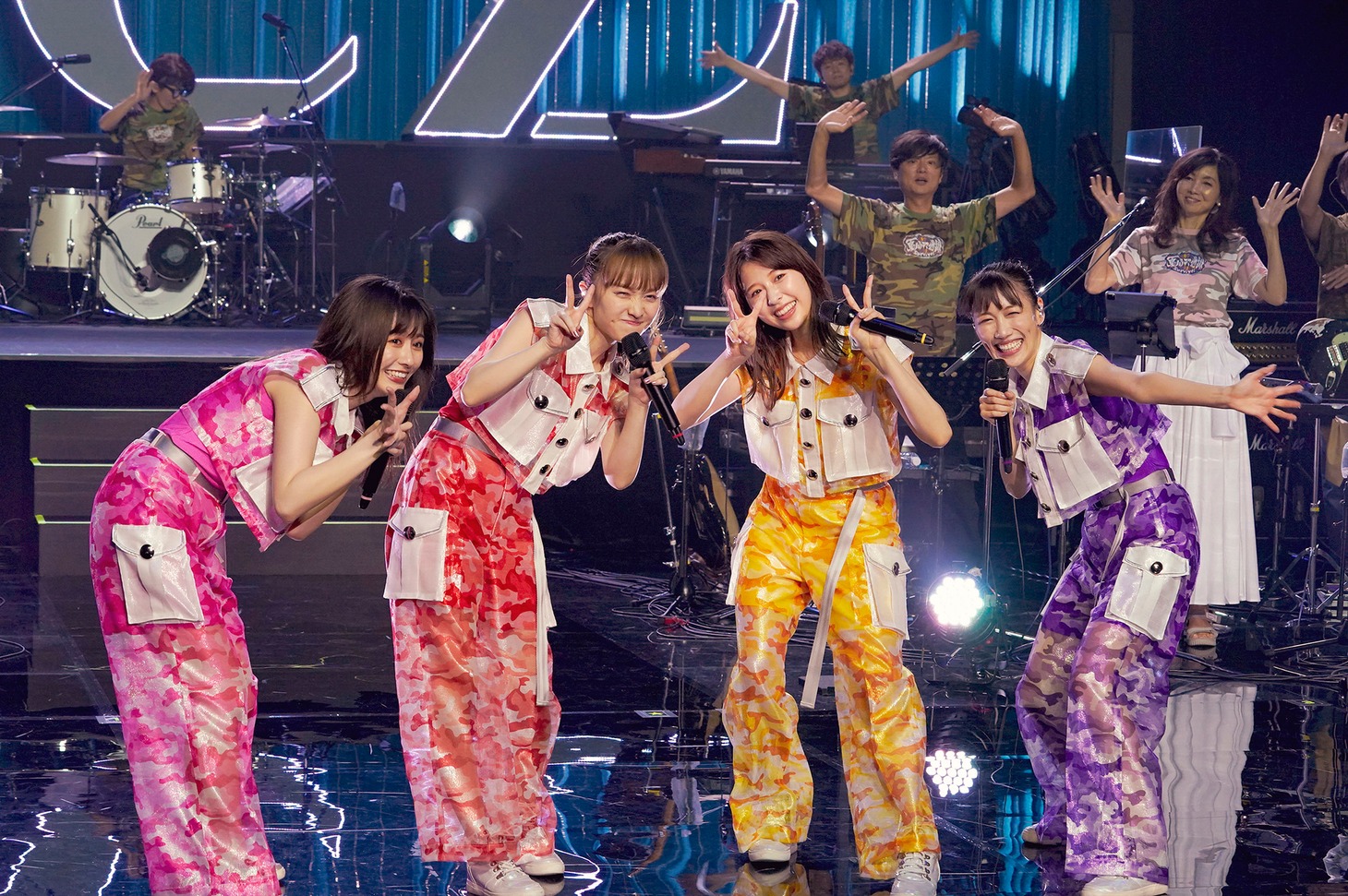 ももいろクローバーZ「The LIVE ～諦めない夏～in ABEMA」の様子。（撮影：上飯坂一）