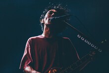 椎木知仁（G, Vo / My Hair is Bad）（撮影：西槇太一）