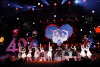 「=LOVE 4th ANNIVERSARY PREMIUM CONCERT」の様子。(c)YOANI