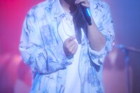 天月-あまつき-「中秋の名月 天月お月見ライブ」の様子。