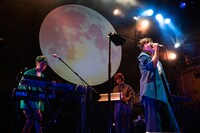 “ドリカヨ”コンビを従えた脇田もなり。