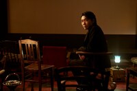 映画「真夜中乙女戦争」より。