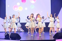 ≠MEによるパフォーマンスの様子。