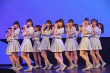 ≠MEによるパフォーマンスの様子。