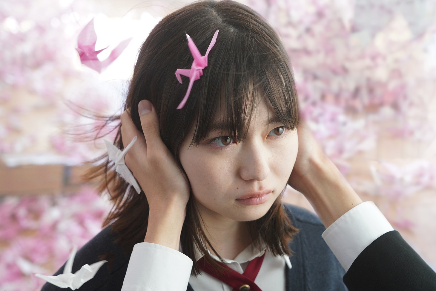 映画「ひらいて」メインビジュアル (c)綿矢りさ・新潮社／「ひらいて」製作委員会