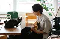 CM「ペイディ 買えるは、叶えるの始まり。 川上洋平篇」より。