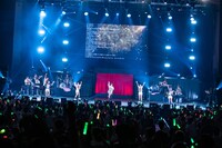 オーイシマサヨシ「エンターテイナー」の様子。（撮影：大参久人）